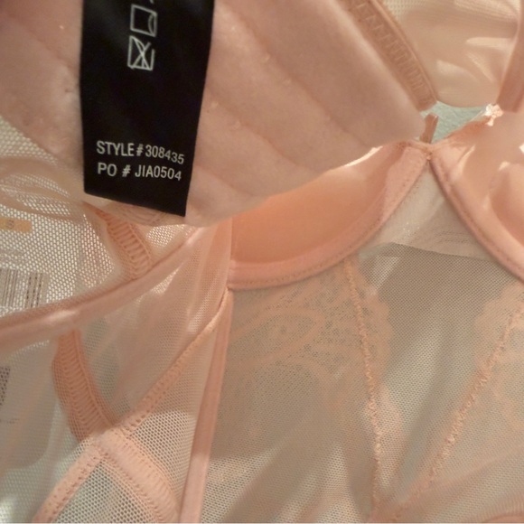 NWT- Rene Rofe Light Pink Blush Lace Bustier With Garters Lingerie Small Womens - Picture 3 of 7